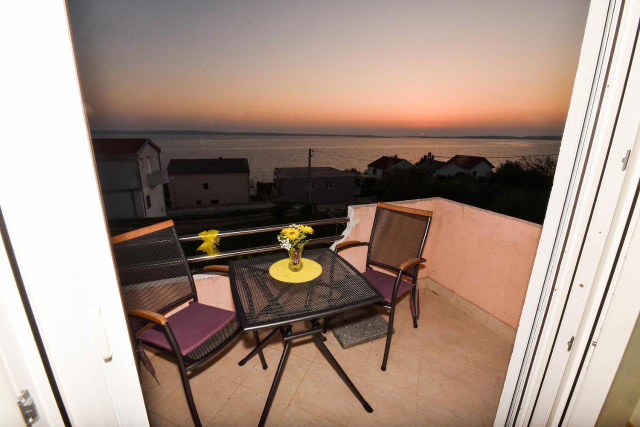 Bonaca Apartment Rtina Ngoại thất bức ảnh